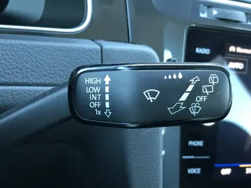 Volkswagen GOLF e-Golf - Unic proprietar