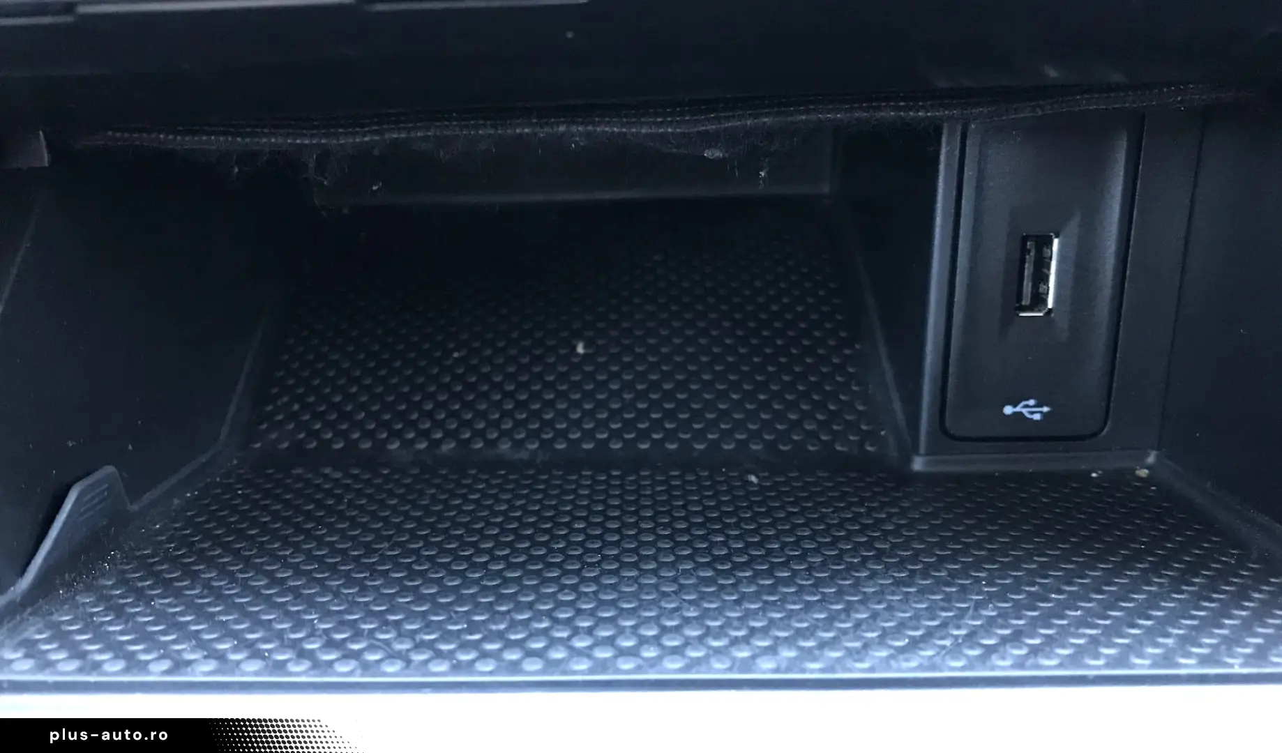Volkswagen GOLF e-Golf - Unic proprietar