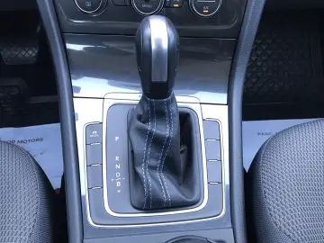 Volkswagen GOLF e-Golf - Unic proprietar