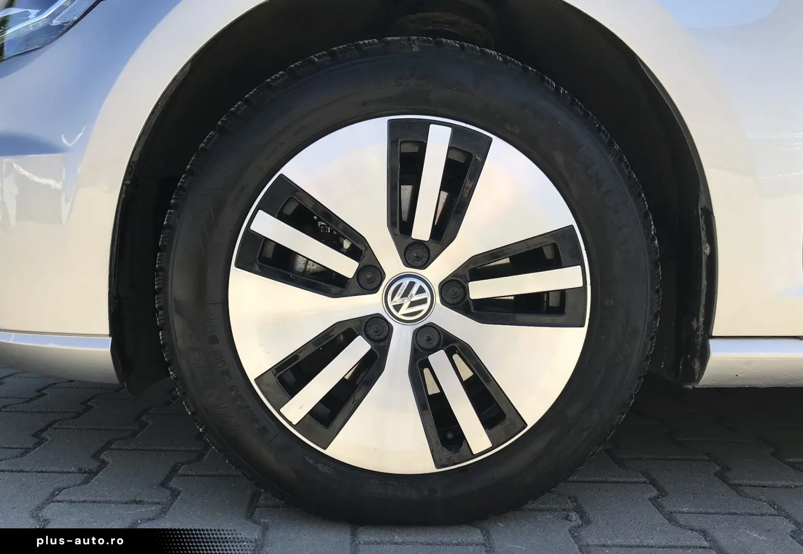 Volkswagen GOLF e-Golf - Unic proprietar
