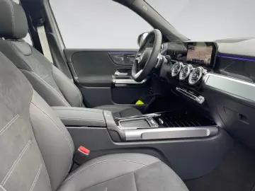 MERCEDES-BENZ GLB 200 d 4MATIC AMG-SPECIAL-EDITION PANODACH