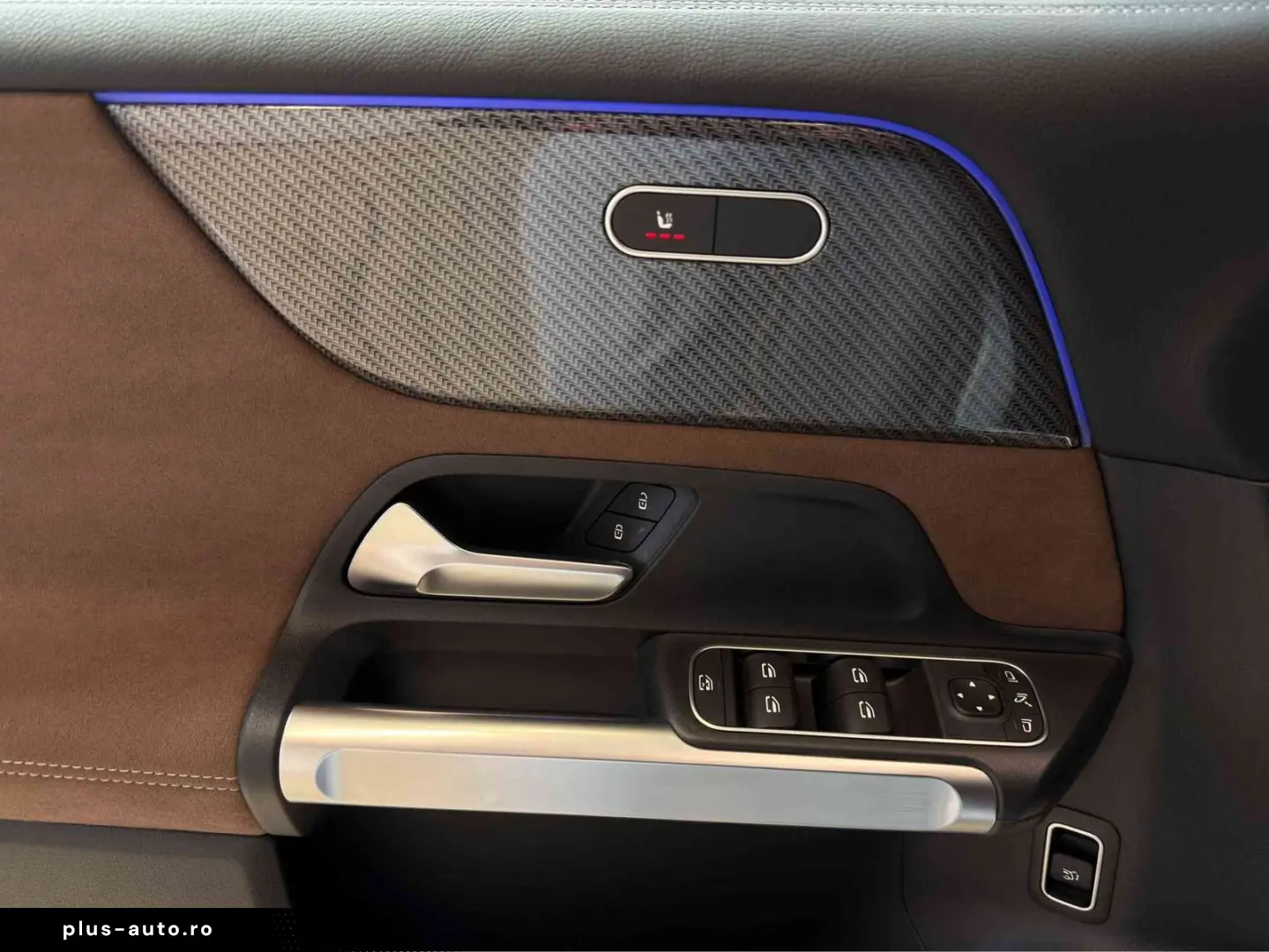 MERCEDES-BENZ GLB 200 d 4M AMG 7Seats AuxHeat Panoramic
