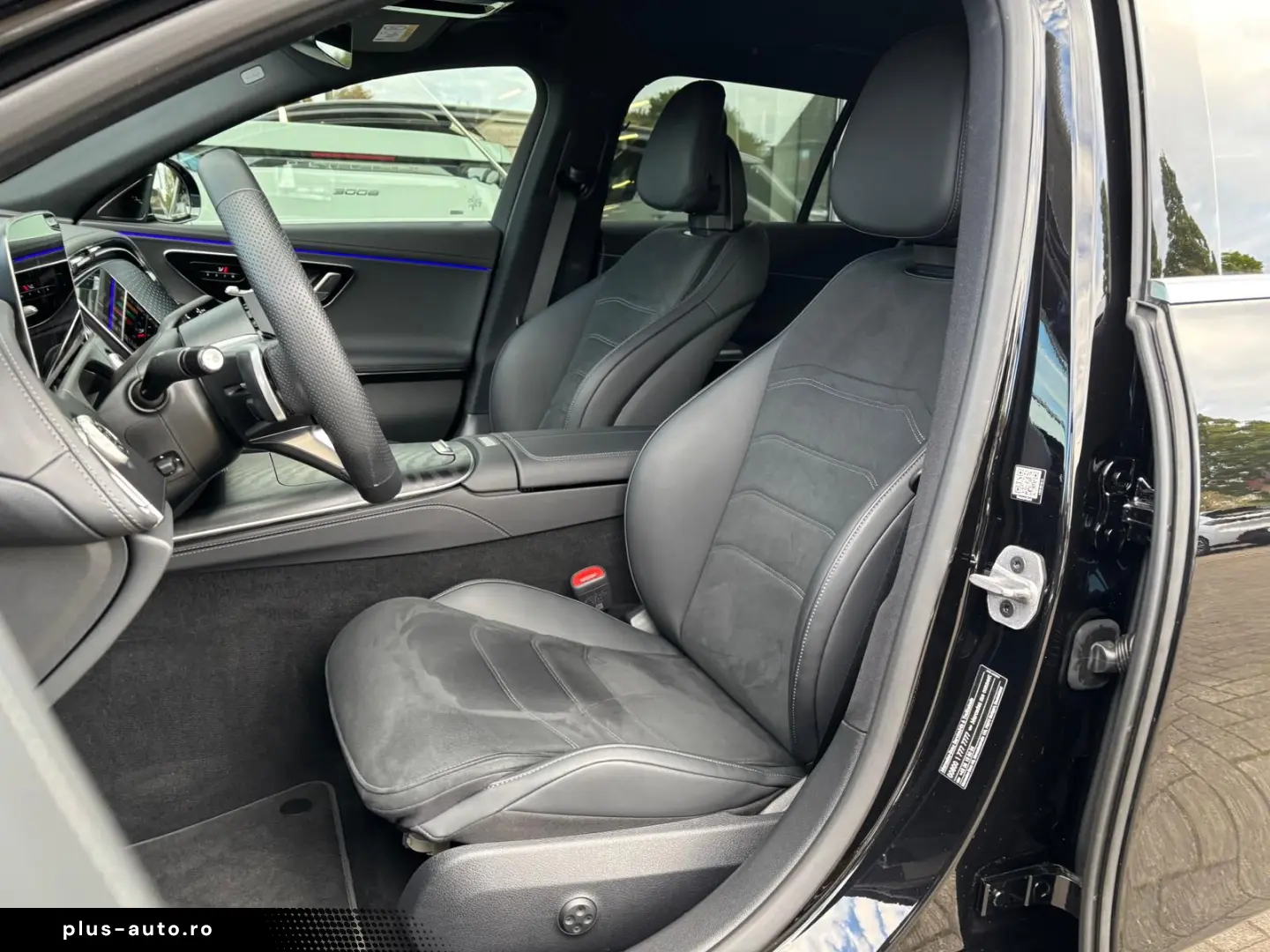 MERCEDES-BENZ E 220 d T-Modell AMG Line Premium AHK &hellip;
