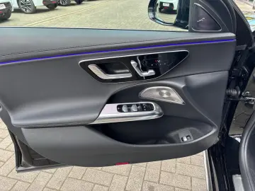 MERCEDES-BENZ E 220 d T-Modell AMG Line Premium AHK &hellip;
