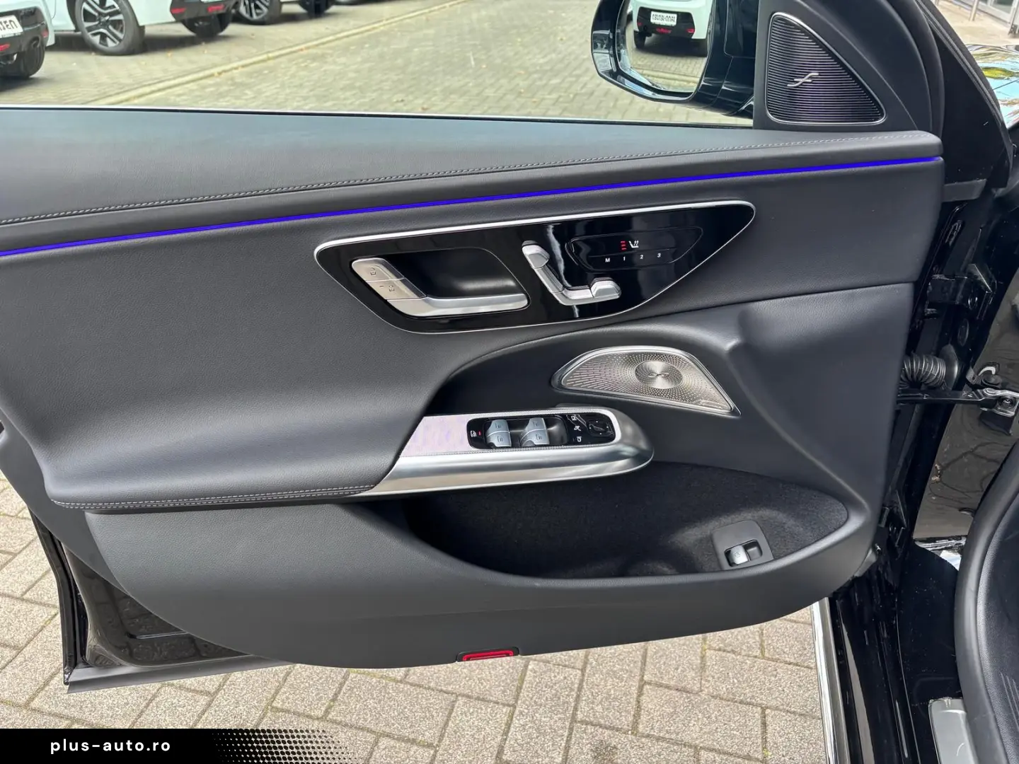 MERCEDES-BENZ E 220 d T-Modell AMG Line Premium AHK &hellip;