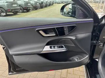 MERCEDES-BENZ E 220 d Limo AMG Line Advanced Fahrass  AHK 19