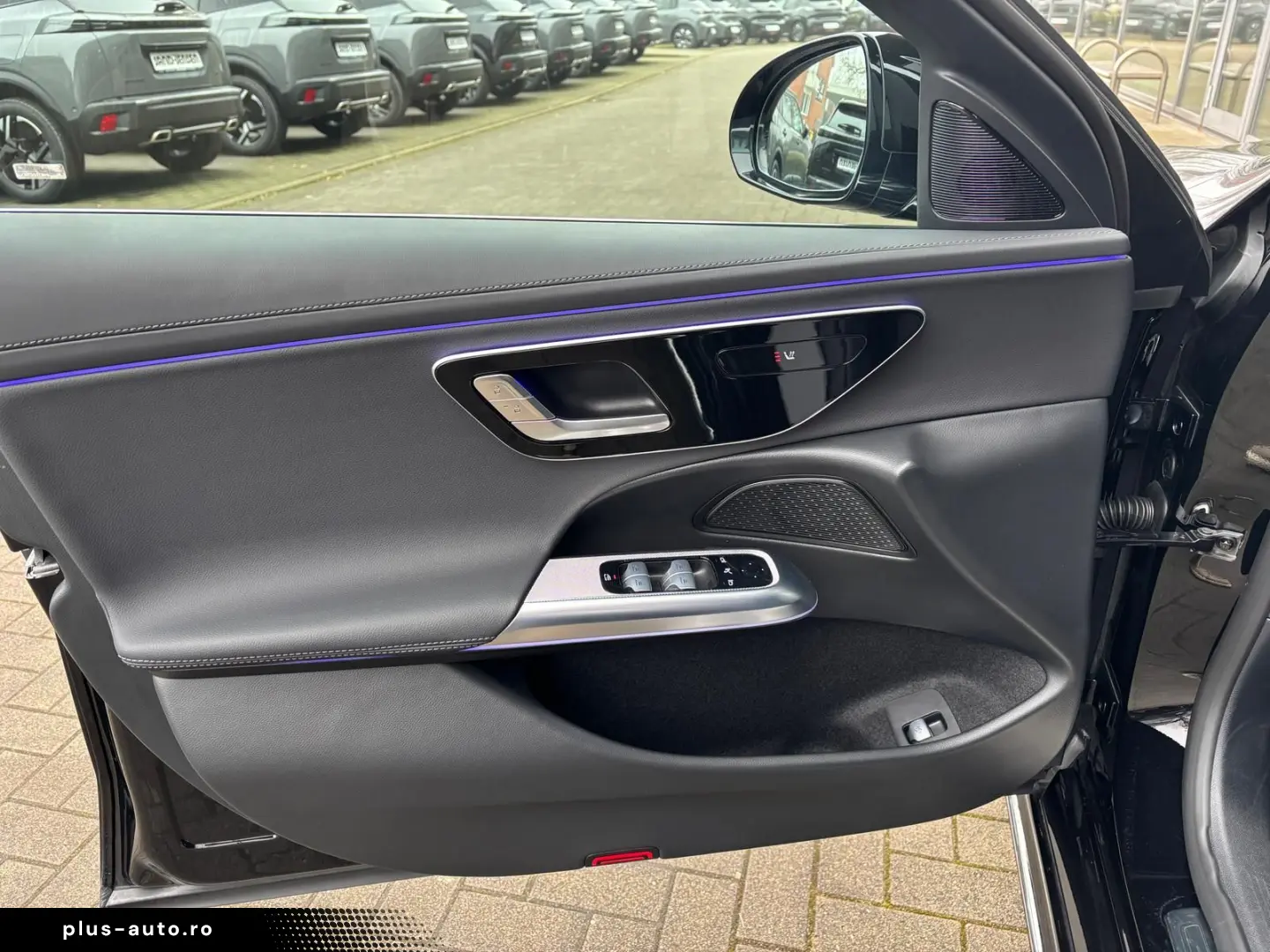 MERCEDES-BENZ E 220 d Limo AMG Line Advanced Fahrass  AHK 19