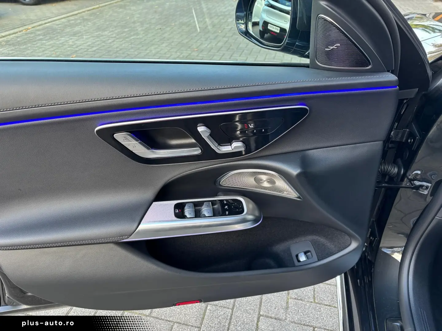 MERCEDES-BENZ E 220 d T-Modell AMG Line Premium AHK &hellip;