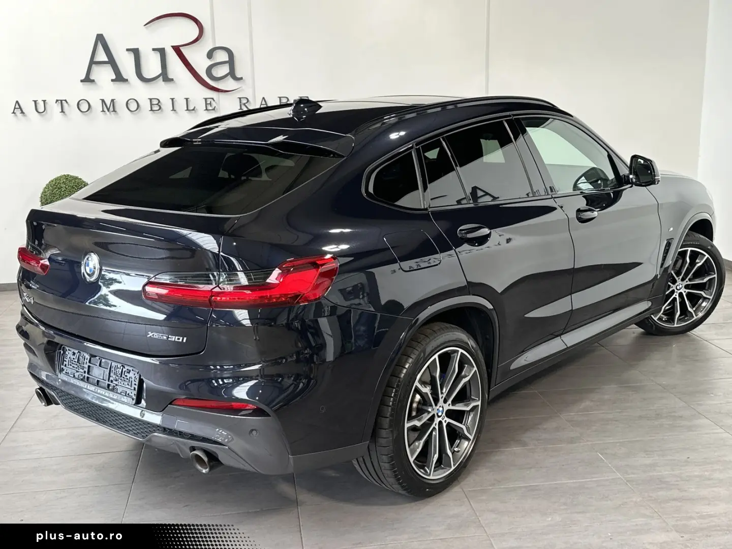 BMW X4 xDrive30i M-Sport NAV LED PANO 360  20ZO HIFI