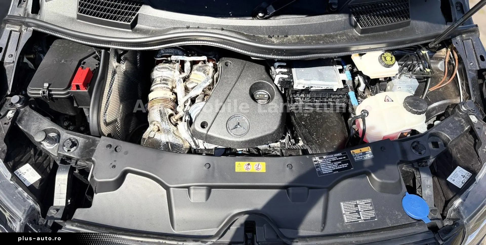 MERCEDES-BENZ V-250 AMG LANG ACC MULITBEAM MBUX SZHZ LANE 19