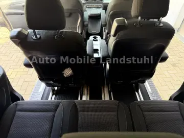 MERCEDES-BENZ V-250 AMG LANG ACC MULITBEAM MBUX SZHZ LANE 19