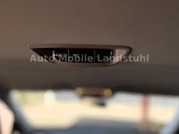 MERCEDES-BENZ V-250 AMG LANG ACC MULITBEAM MBUX SZHZ LANE 19
