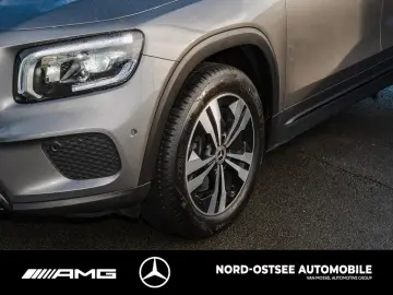 MERCEDES-BENZ GLB 220 d 4M PROGRESSIVE NIGHT LED KAMERA