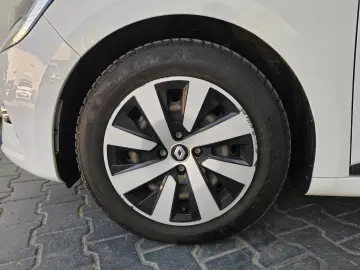 Renault Clio Techno E-TECH 145 Aut.