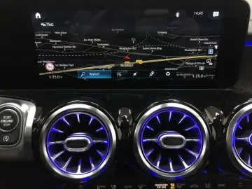 MERCEDES-BENZ GLB 220 d 4MATIC AMG MBUX MBeam Night