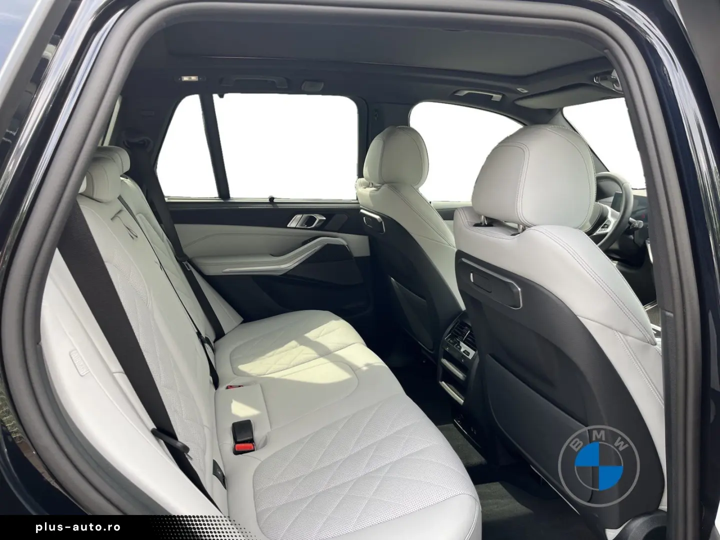 BMW X5 xDrive50e M Sport 20  AHK Pano Softclose H&K