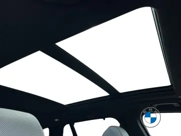 BMW X5 xDrive50e M Sport 20  AHK Pano Softclose H&K
