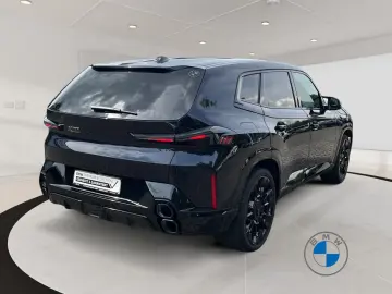 BMW XM 50e M Sport 23  AHK Massage Sitzbelüft. H&K