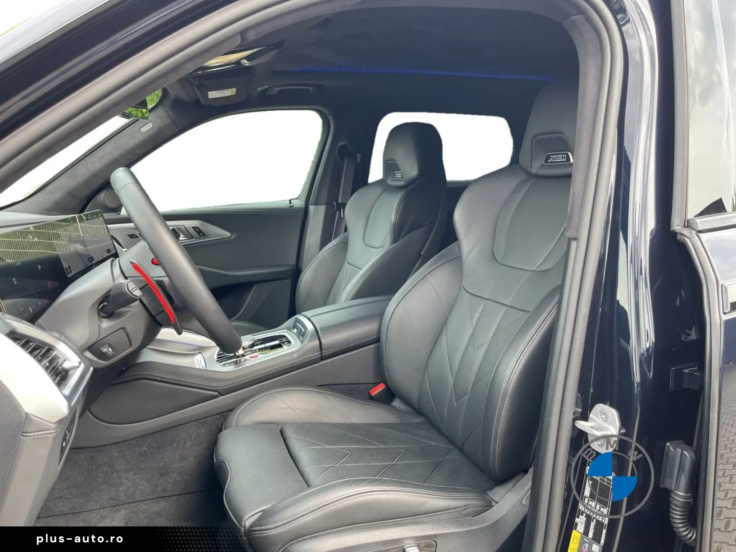BMW XM 50e M Sport 23  AHK Massage Sitzbelüft. H&K