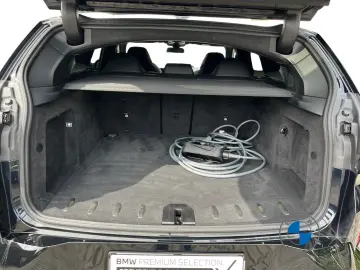 BMW XM 50e M Sport 23  AHK Massage Sitzbelüft. H&K