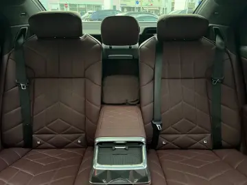 BMW 740d xDrive M Sport PA Prof SkyLounge Massag.