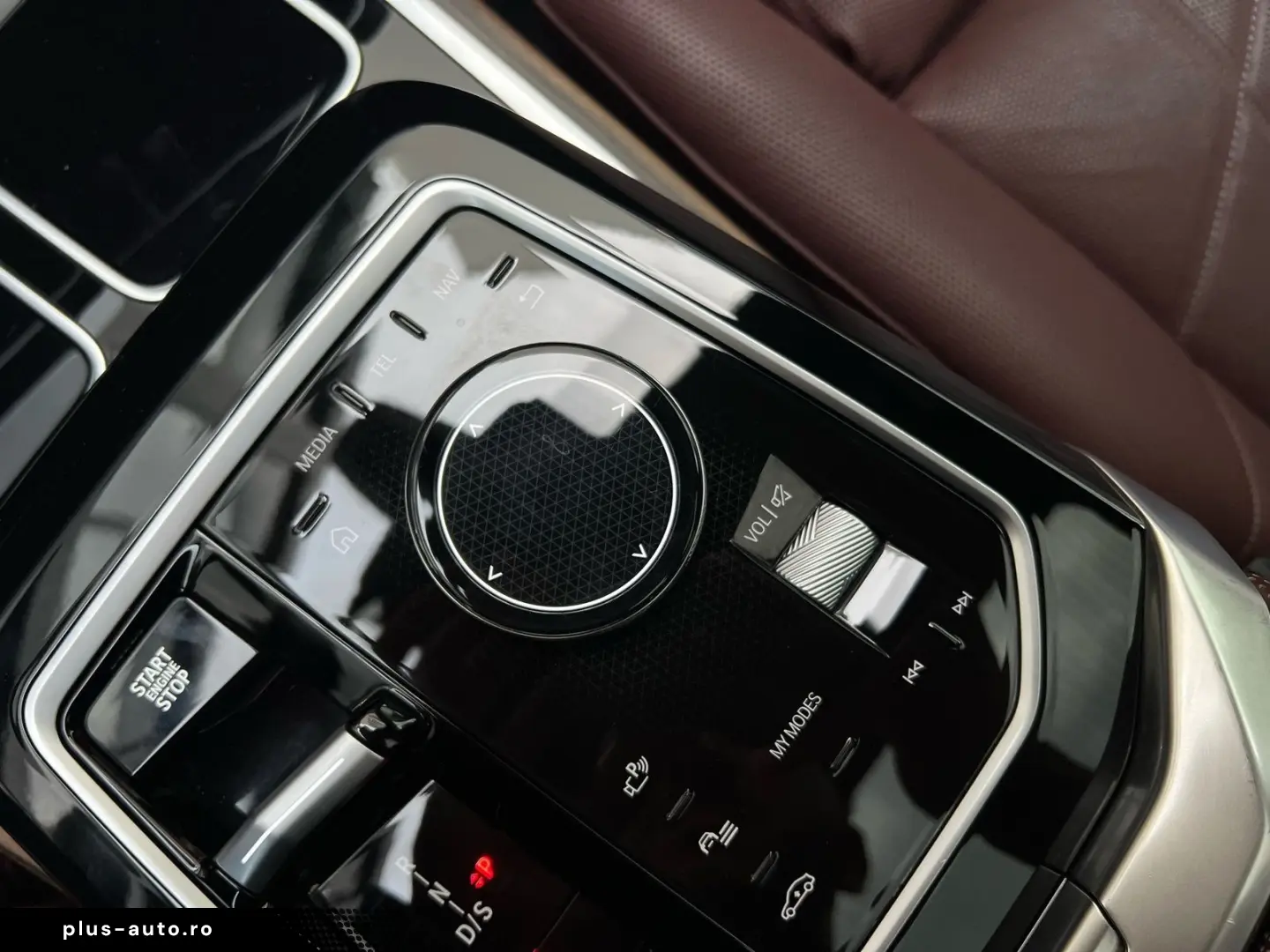BMW 740d xDrive M Sport PA Prof SkyLounge Massag.