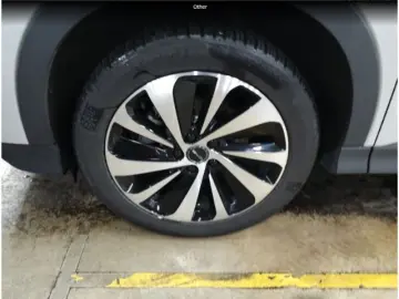 BYD Seal U PHEV 1.5 Design  HEAD-UP-Display  Panoram