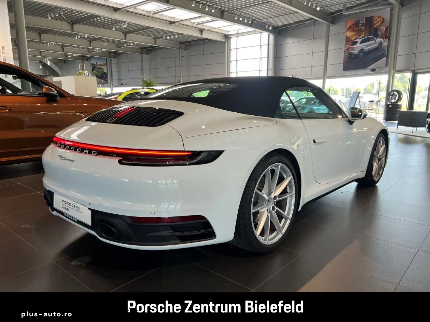 PORSCHE 992 911 Carrera Cabriolet Sportabgas BOSE 21-Zol
