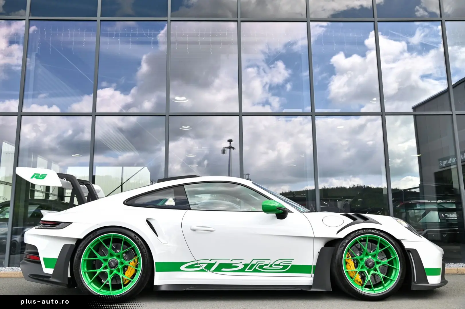PORSCHE 992 911 GT3 RS Clubsport  Lift  JP Performance