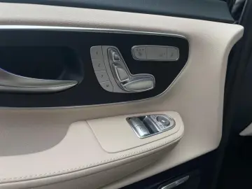 Mercedes-Benz V 300 d 4M EXCLUSIVE Long