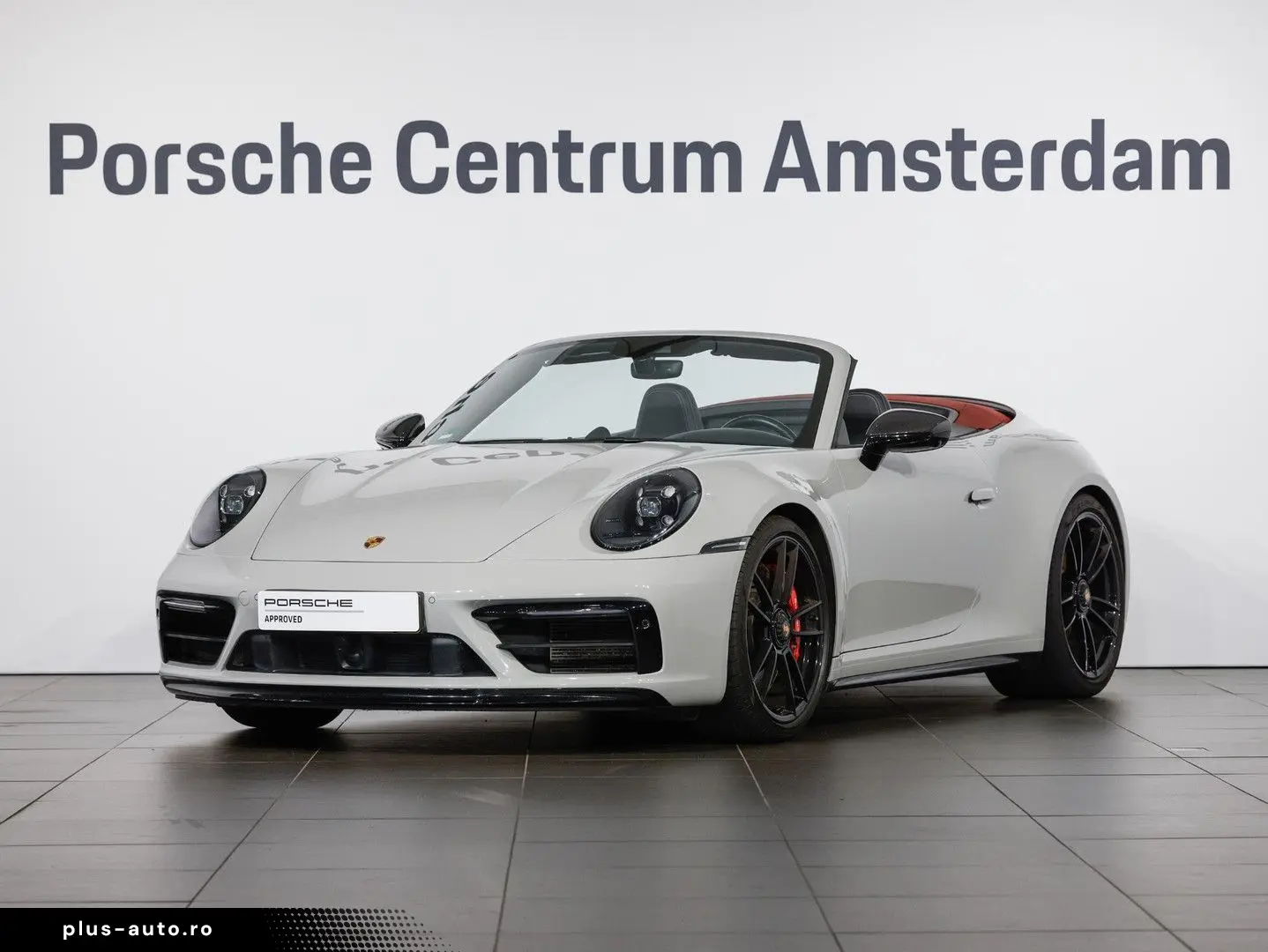 PORSCHE 992 Cabrio Carrera GTS
