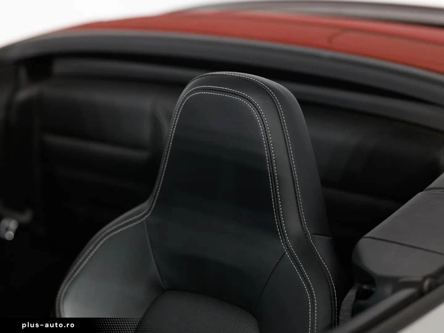 PORSCHE 992 Cabrio Carrera GTS