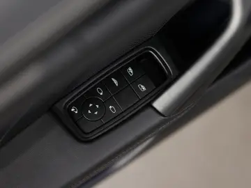 PORSCHE 992 Cabrio Carrera GTS