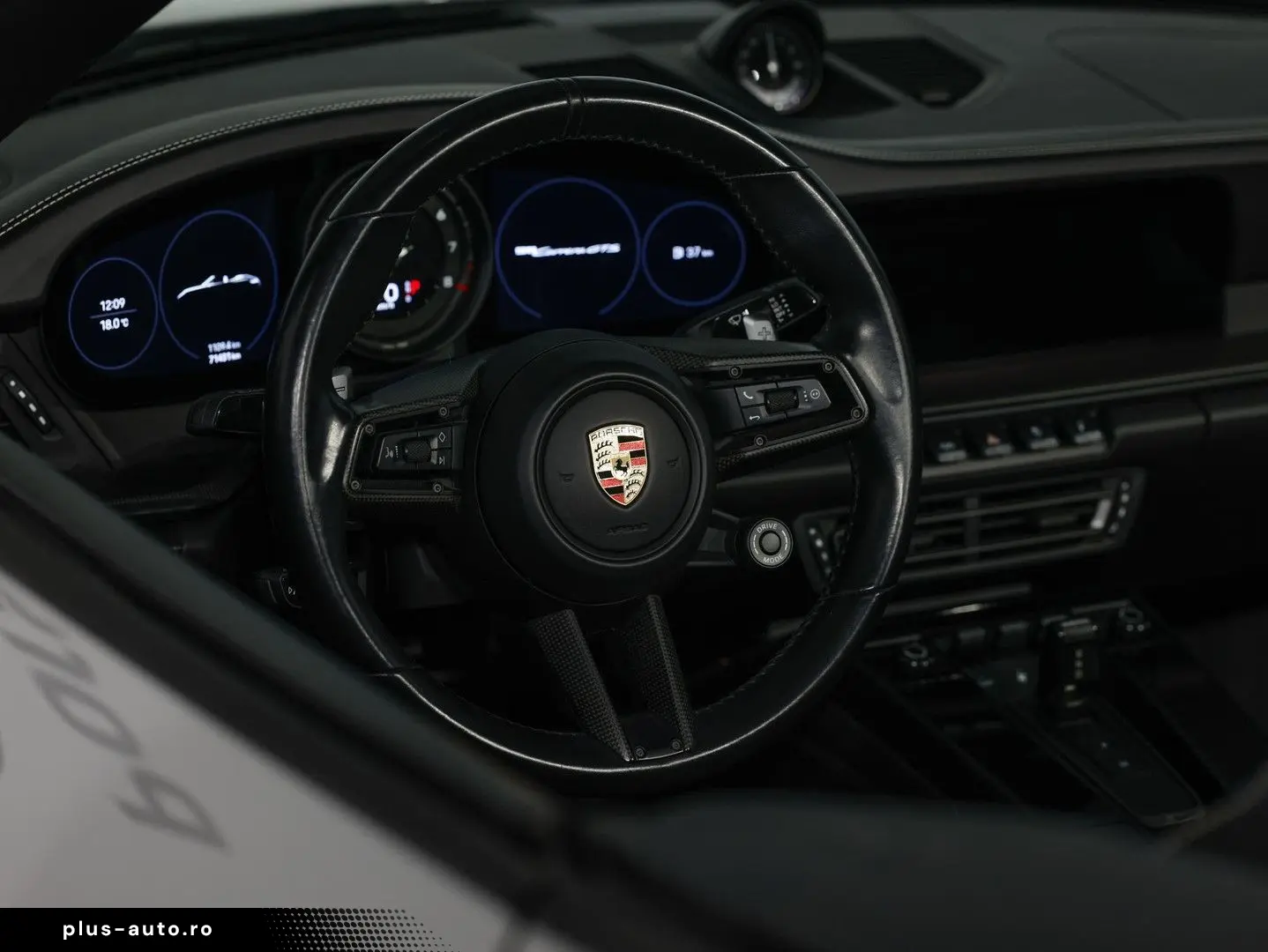 PORSCHE 992 Cabrio Carrera GTS