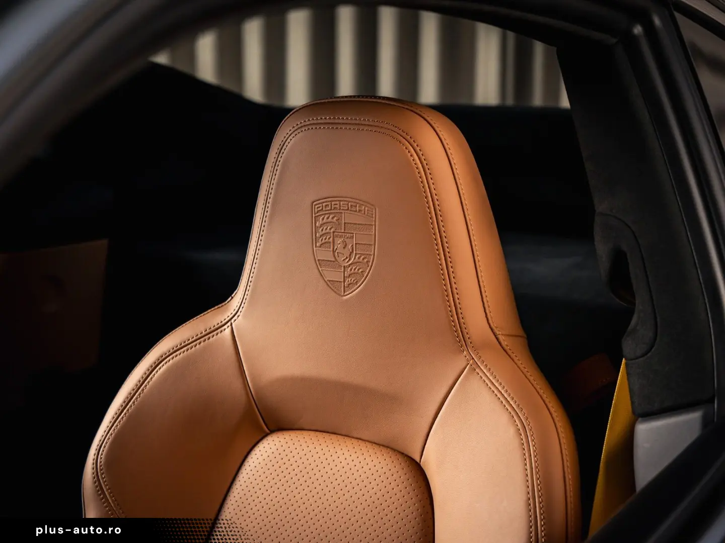 PORSCHE 992 GT3 Touring  PTS  PDK  18w  PDLS   BOSE  Lif