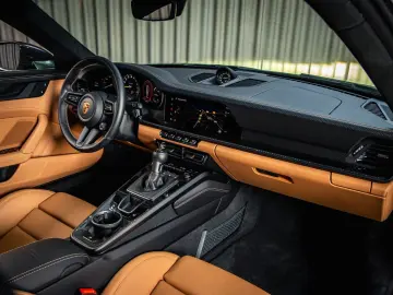 PORSCHE 992 GT3 Touring  PTS  PDK  18w  PDLS   BOSE  Lif