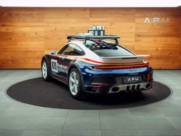 PORSCHE 992 Dakar