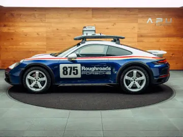 PORSCHE 992 Dakar