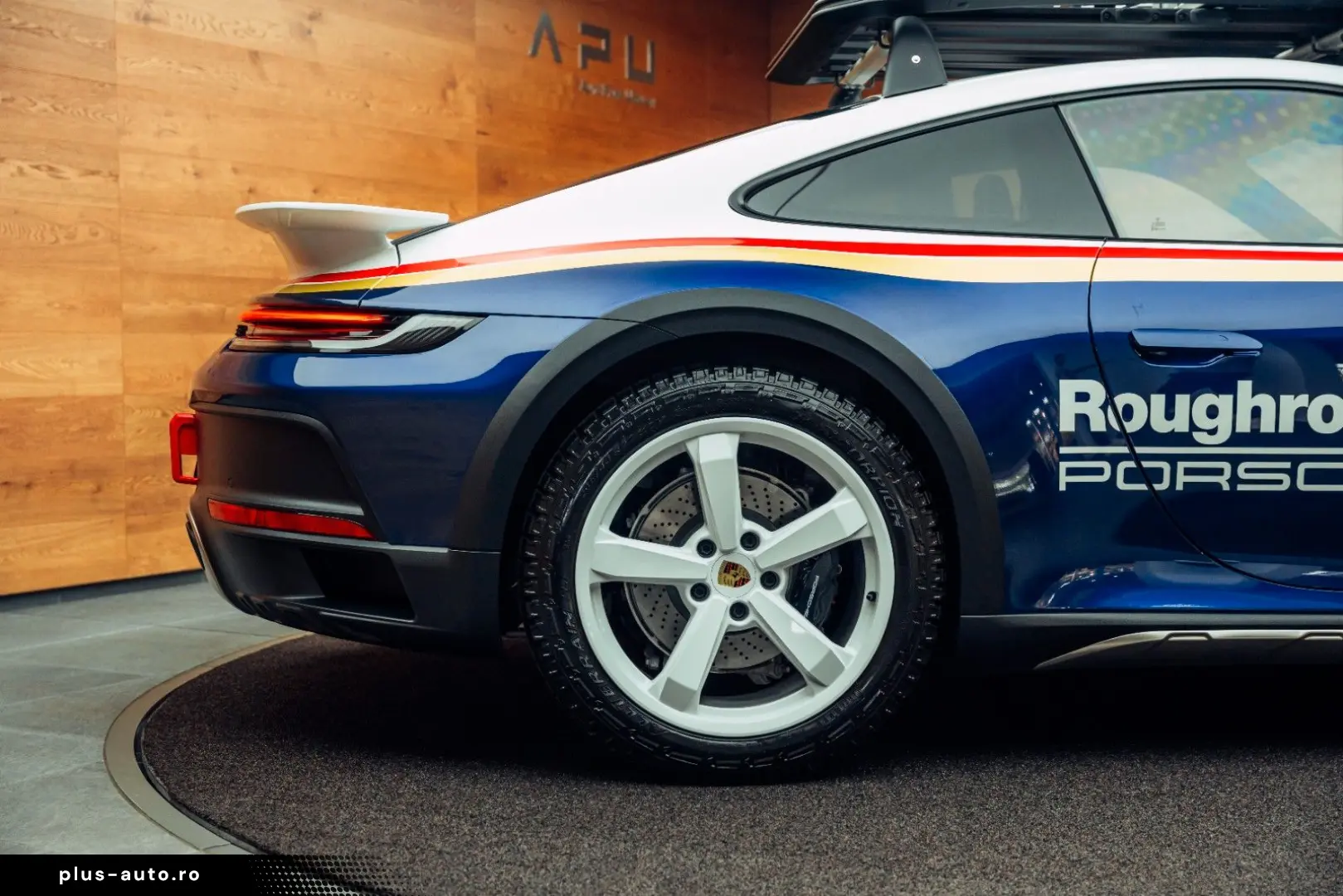 PORSCHE 992 Dakar