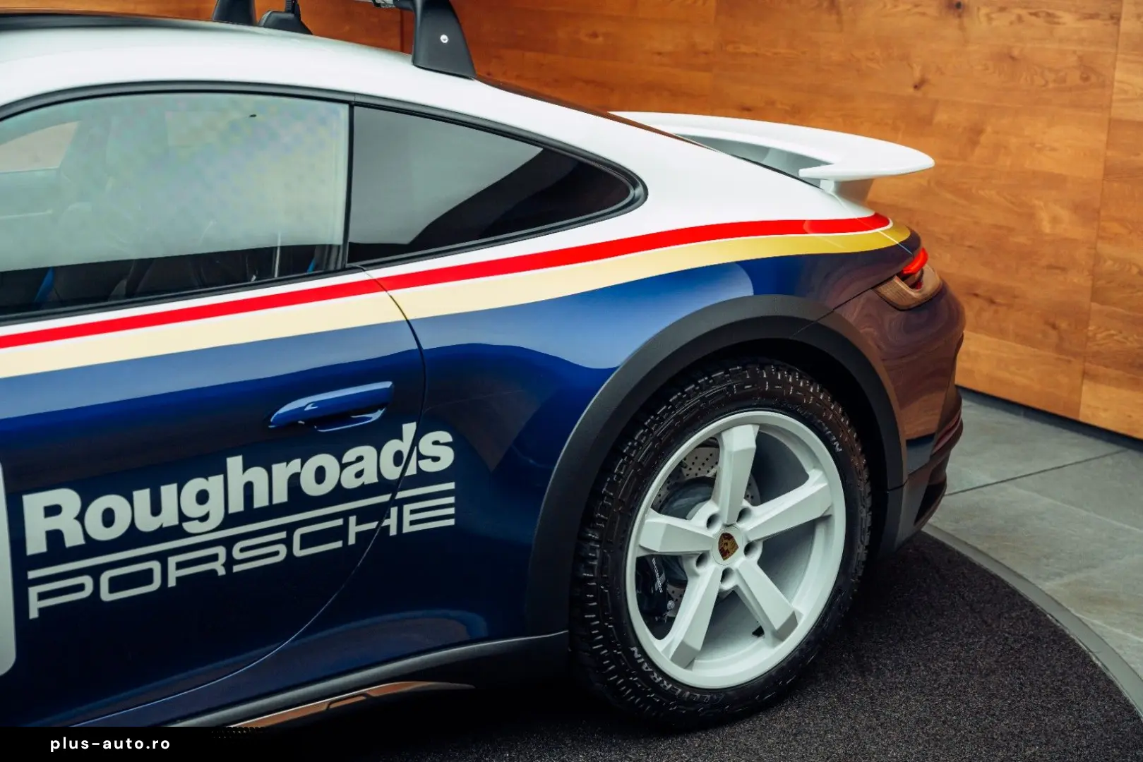 PORSCHE 992 Dakar