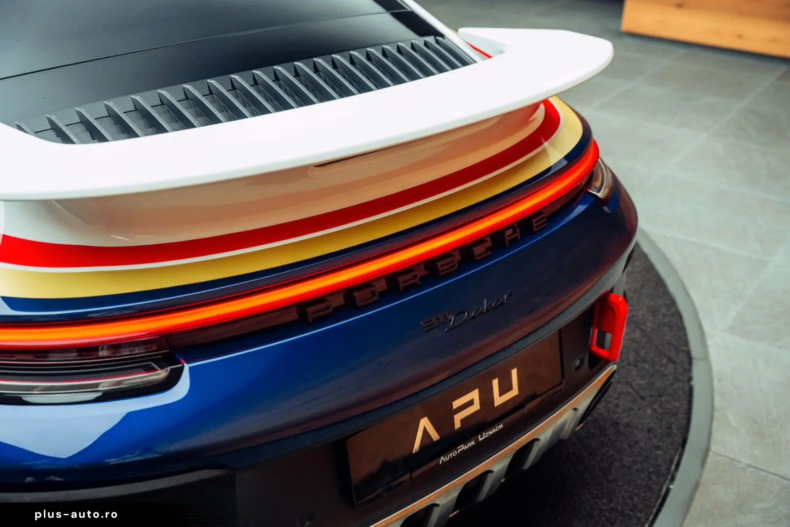 PORSCHE 992 Dakar