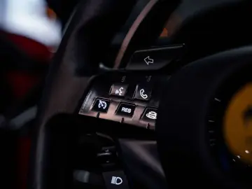 FERRARI SF90 Spider 4.0 V8 PHEV - Asseto Fiorano Pack -