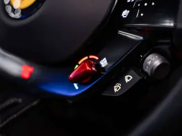 FERRARI SF90 Spider 4.0 V8 PHEV - Asseto Fiorano Pack -
