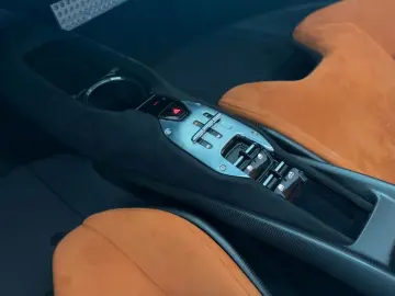 FERRARI SF90 Spider Assetto Fiorano  Ferrari Frankfurt