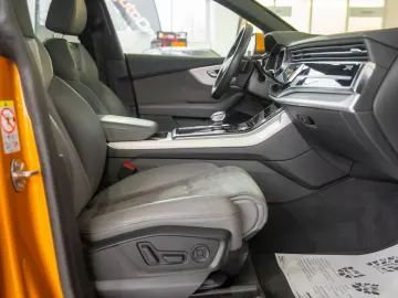 Audi Q8 55TFSI-e