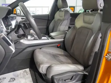Audi Q8 55TFSI-e
