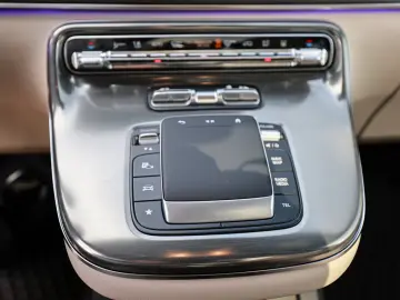 Mercedes-Benz V 300 d 4M EXCLUSIVE Lang AMG