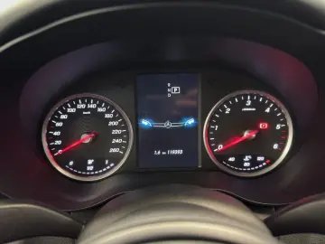MERCEDES-BENZ C 200 d