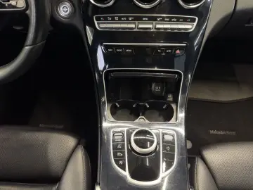 MERCEDES-BENZ C 200 d