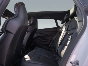 PORSCHE Taycan 4 Cross Turismo PassDisplay VentilatedS